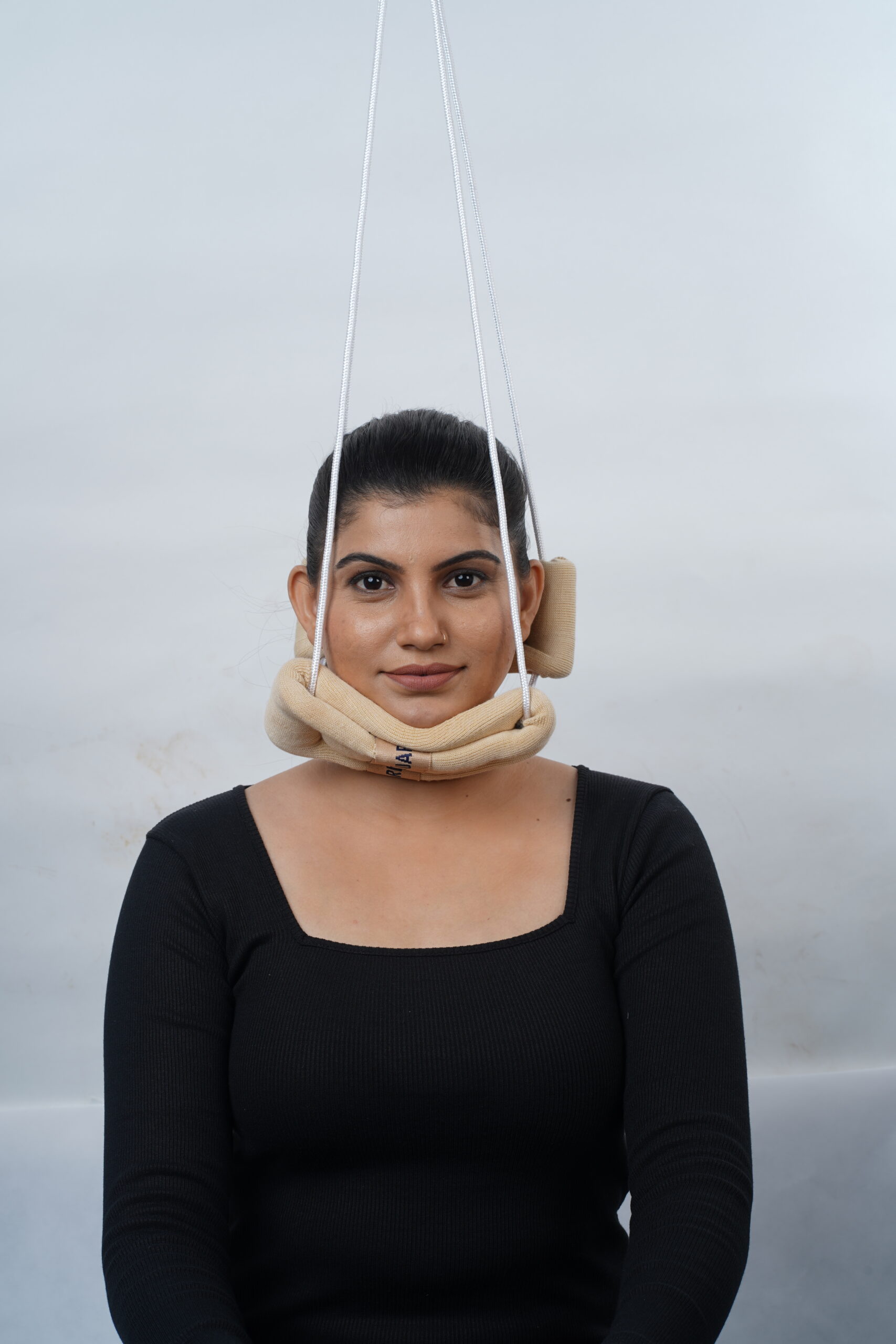 Cervical traction Head Holder