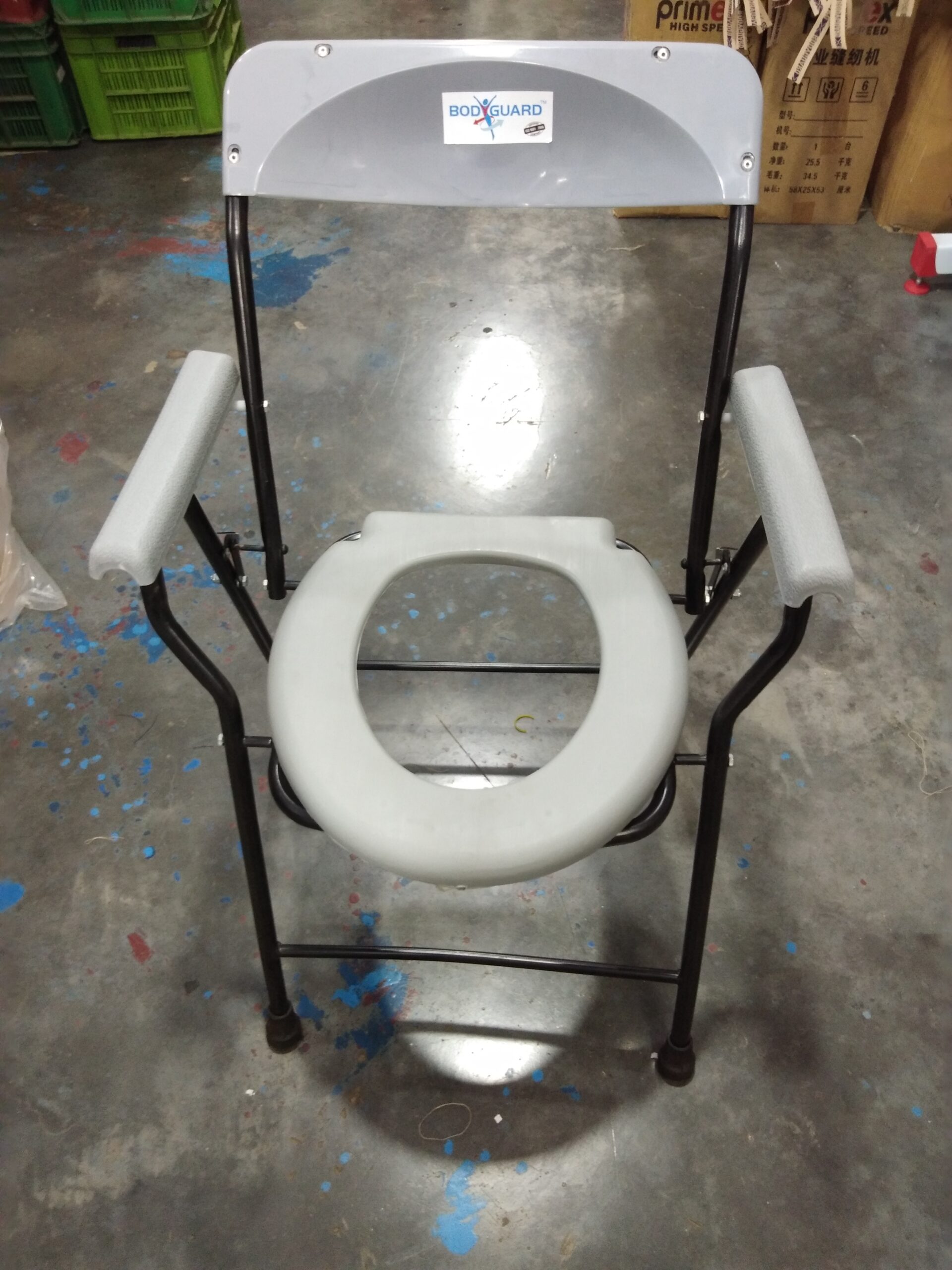 Commode Chair M 900